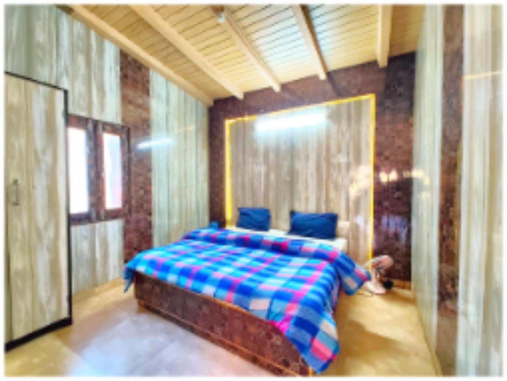 Suntej Plaza Near Naini - Wifi - In With Excellent Hospitality Nainital