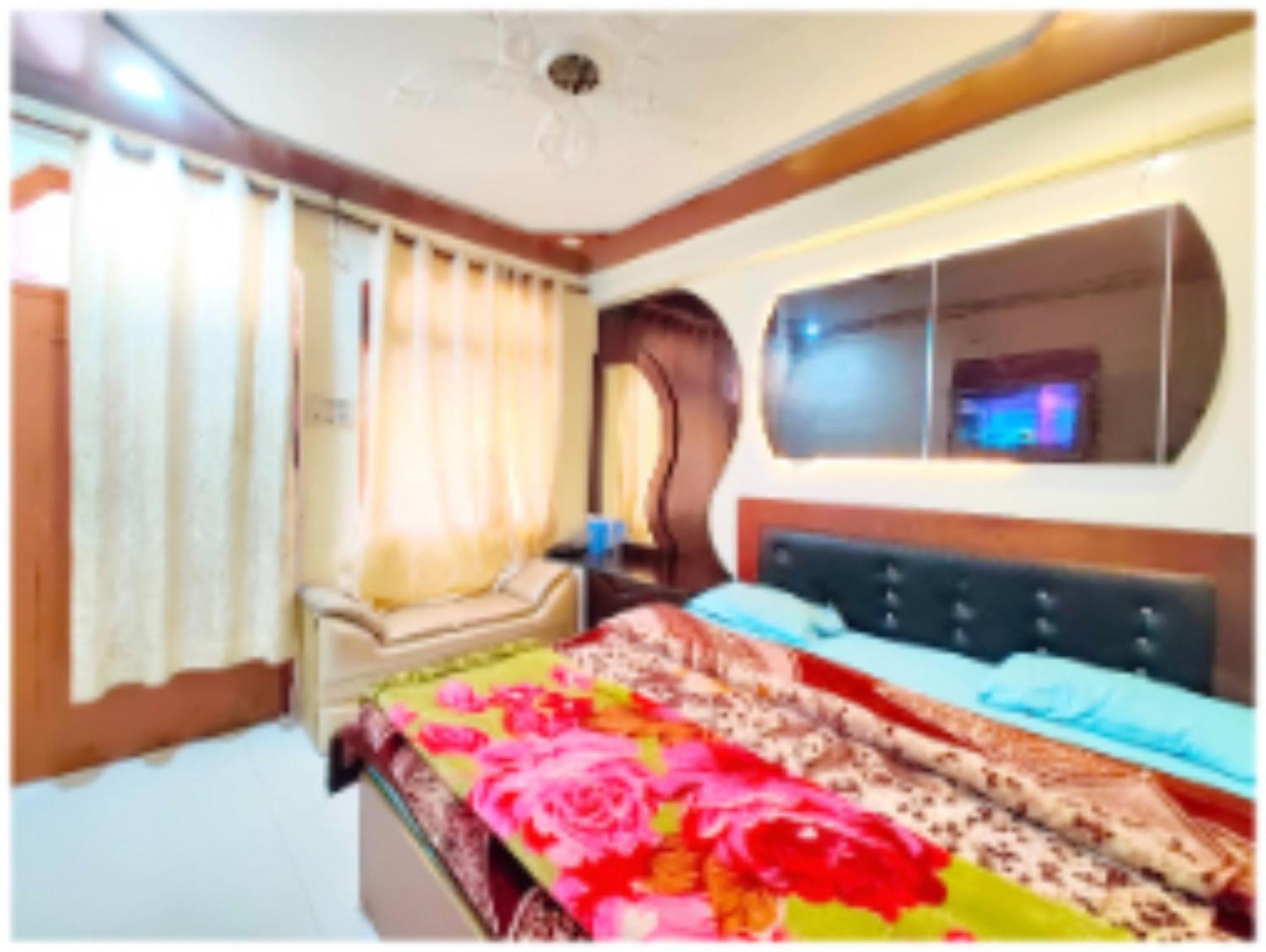 Hotel Suntej Plaza Near Naini - Wifi - In With Excellent Hospitality